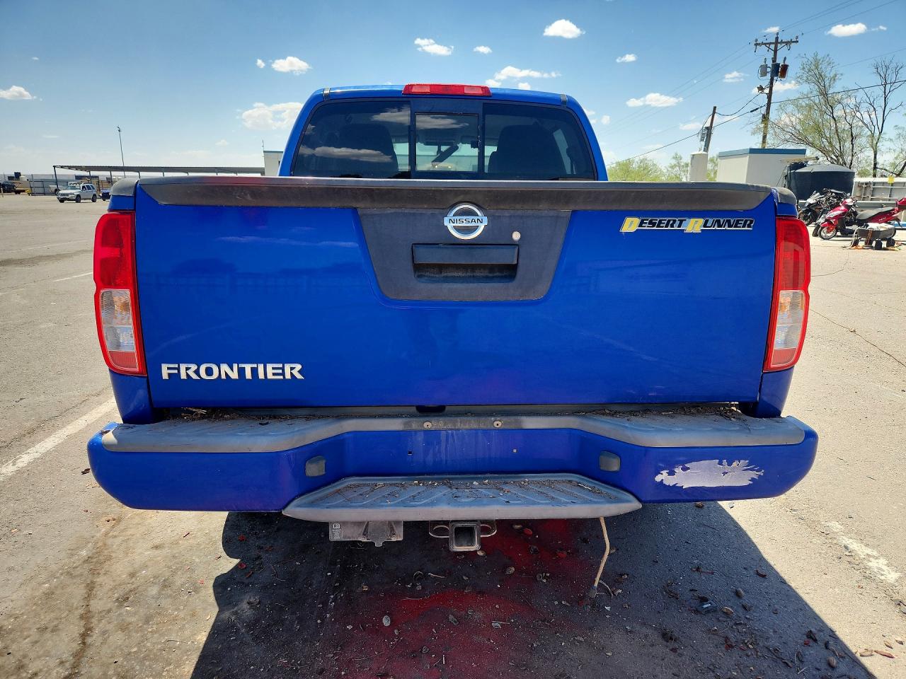 Nissan Frontier Desert Runner