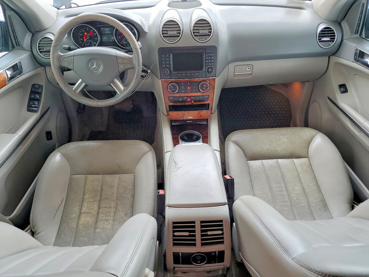 Mercedes-Benz M-Class 500