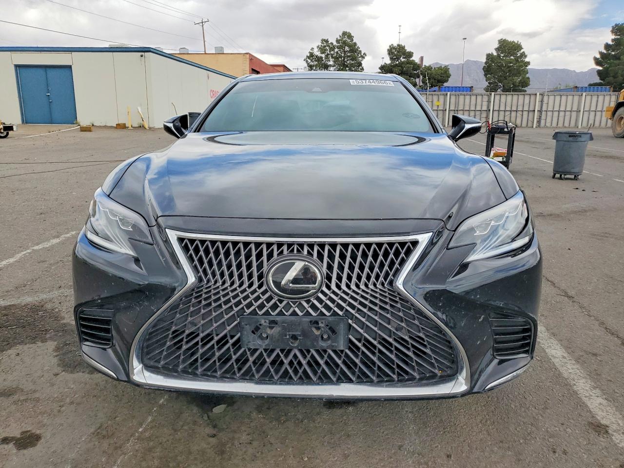 Lexus LS Base