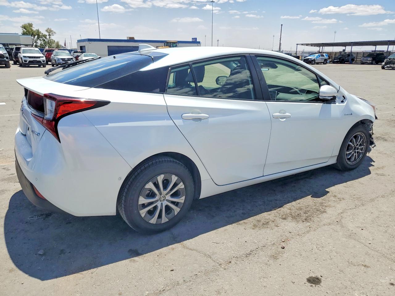 Toyota Prius Le Awd-e