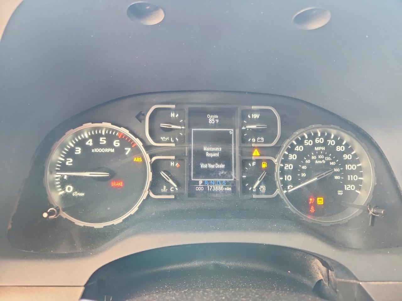 Toyota Tundra Crewmax Sr5
