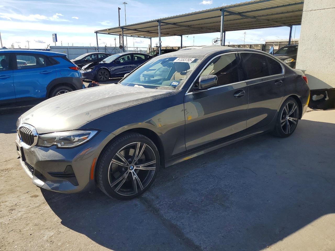 Salvage BMW 3 Series Image