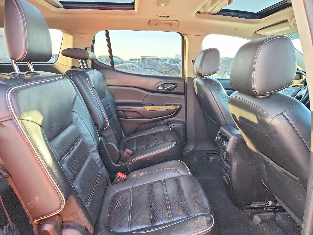 GMC Acadia Denali