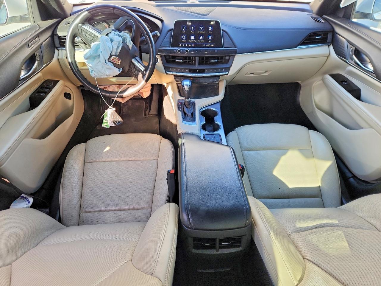 Cadillac CT4 Premium Luxury