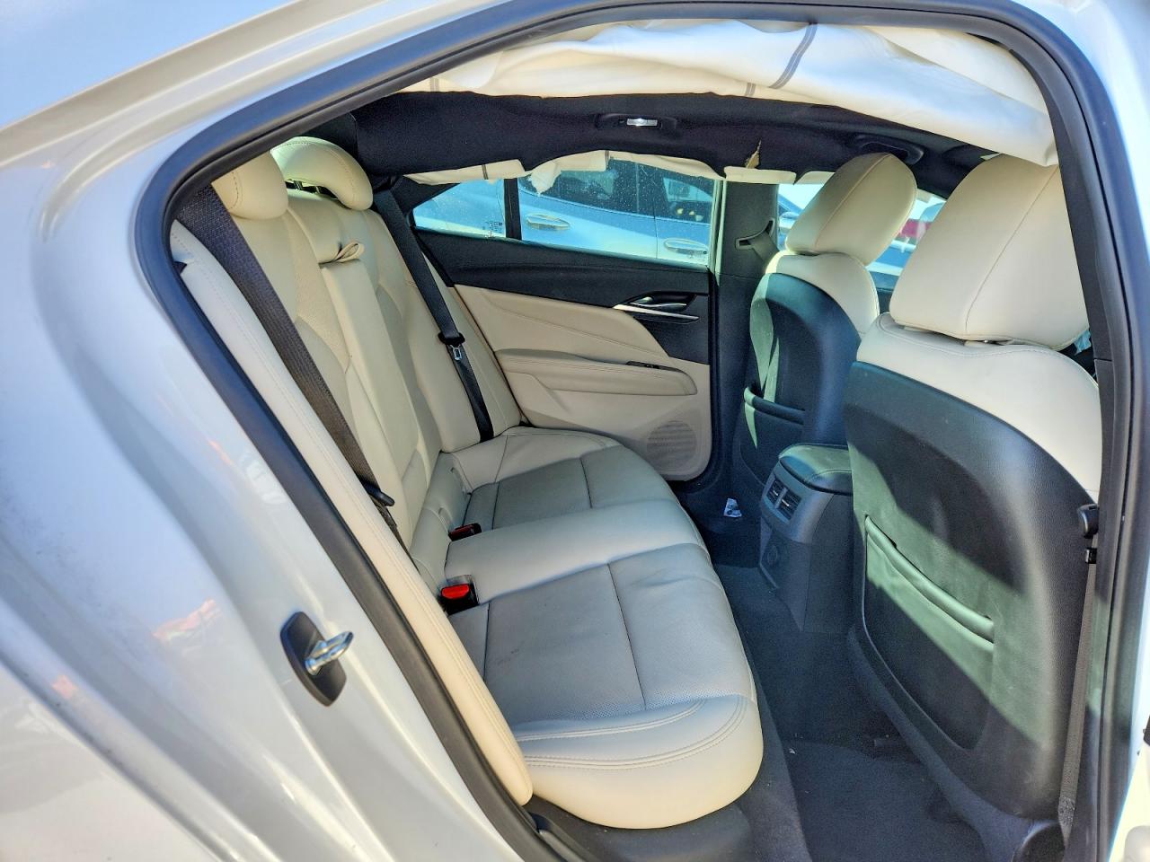 Cadillac CT4 Premium Luxury