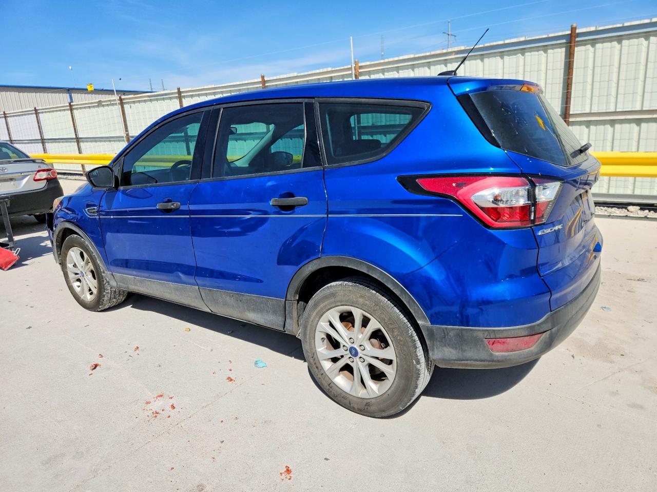 Ford Escape S