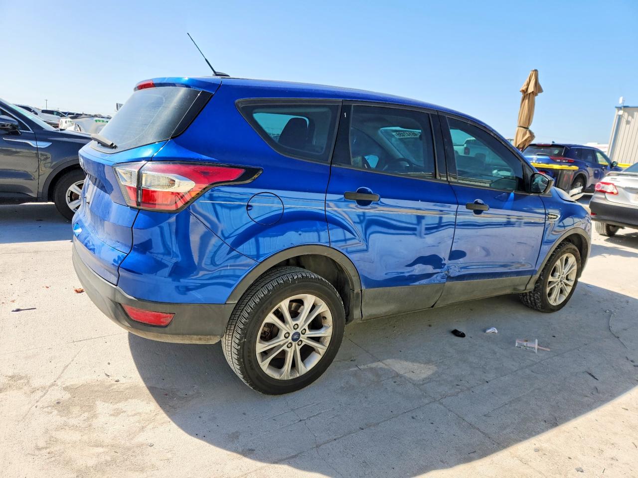 Ford Escape S