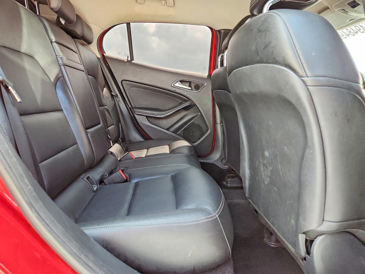 Mercedes-Benz GLA 250 4matic