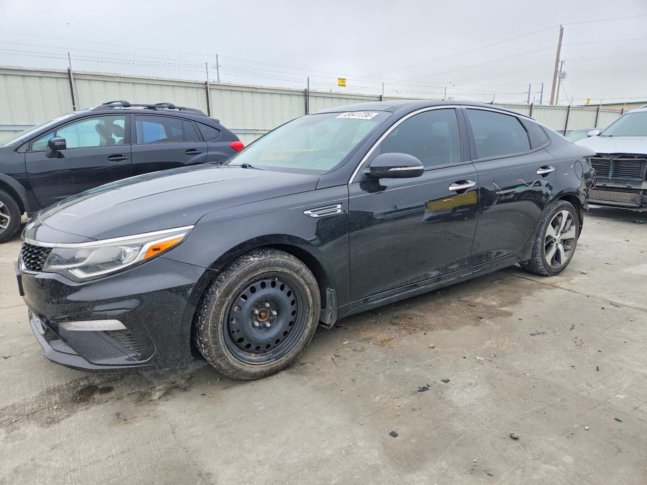 Salvage Kia Optima Image