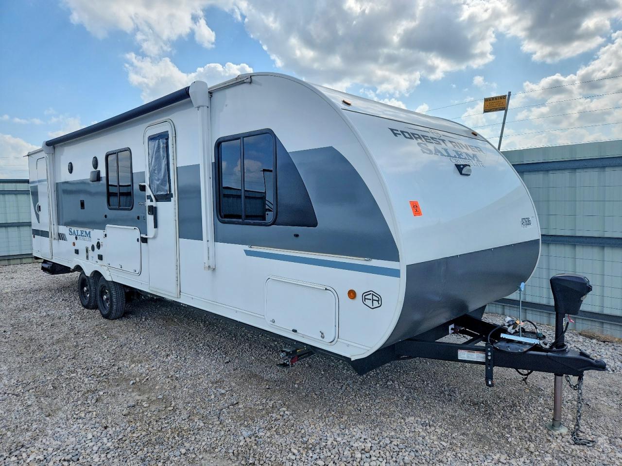 Salvage Sale Trailer Image