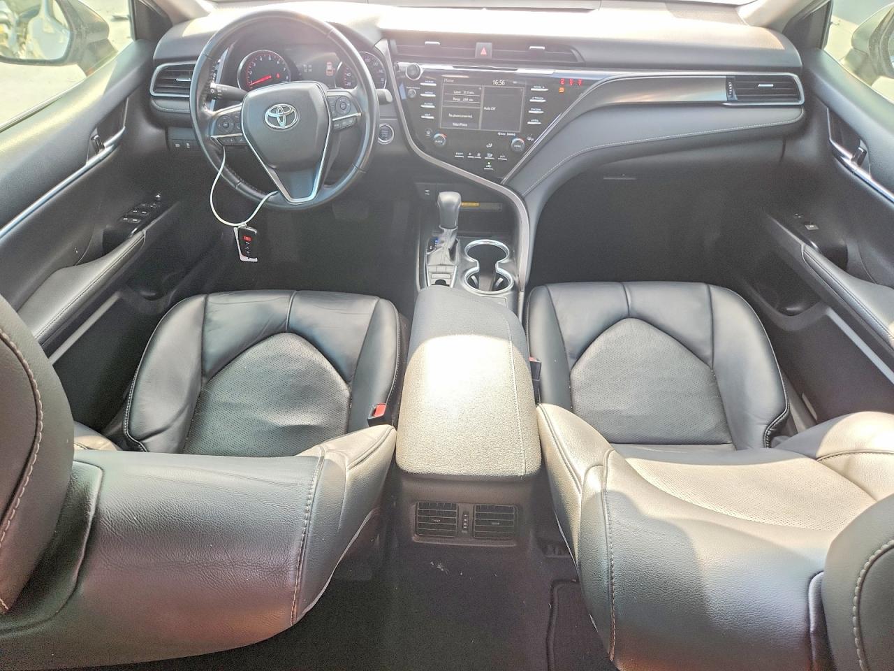 Toyota Camry Xse