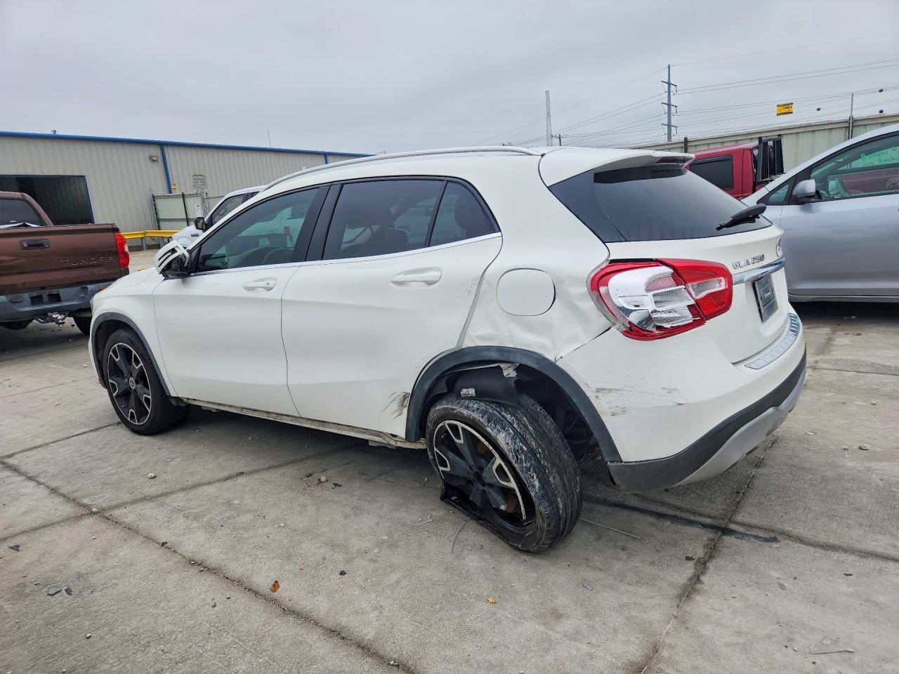 Mercedes-Benz GLA 250