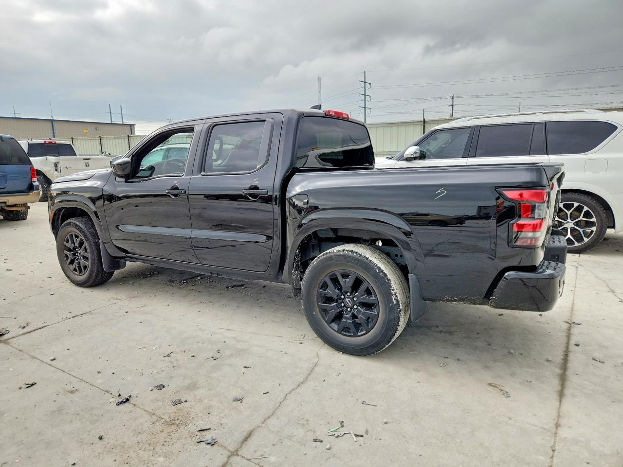 Nissan Frontier Sv