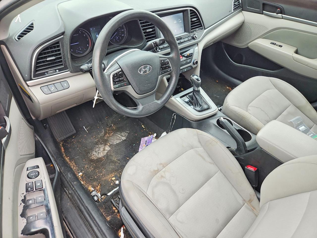 Hyundai ELANTRA Sel