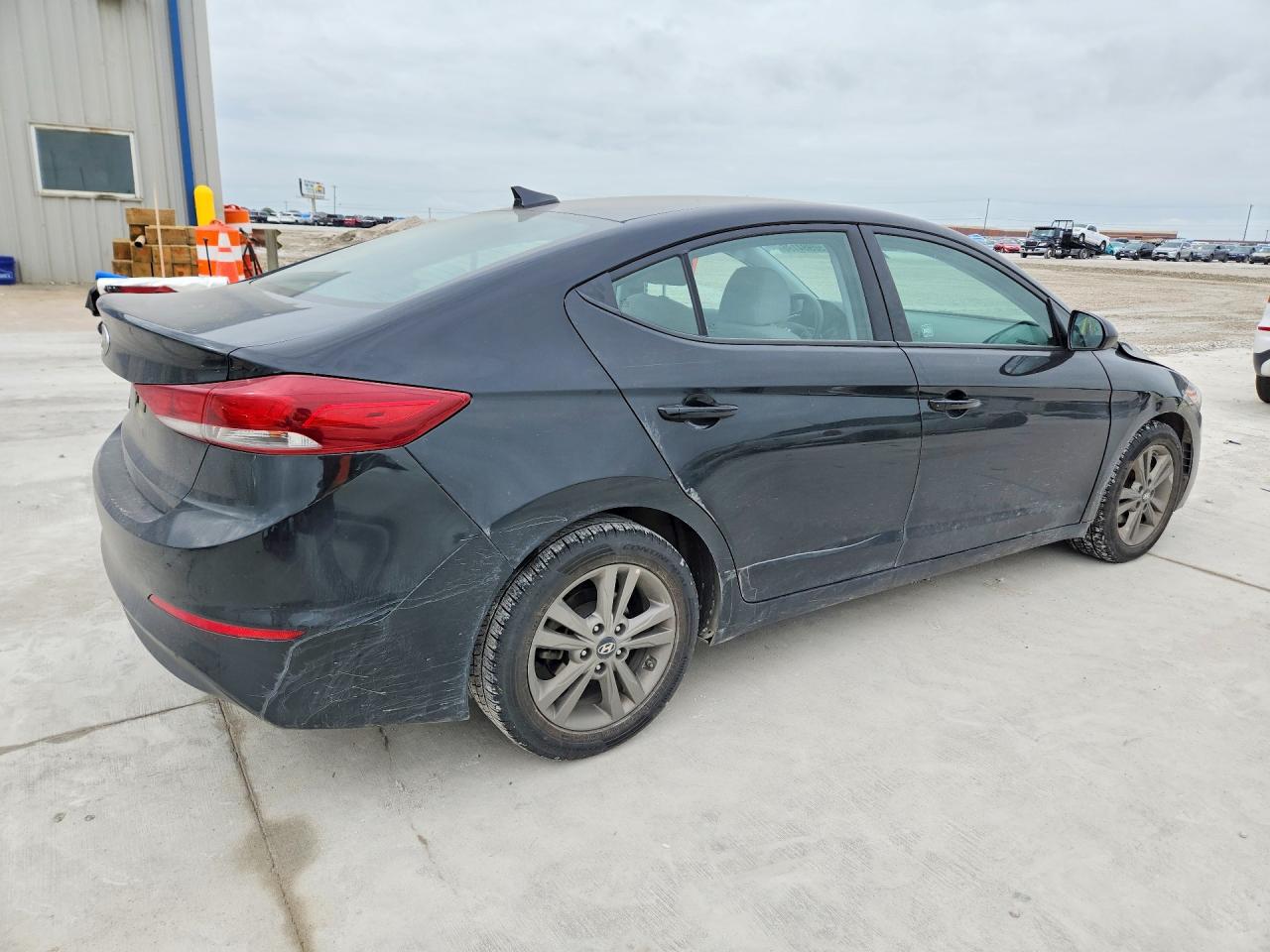 Hyundai ELANTRA Sel
