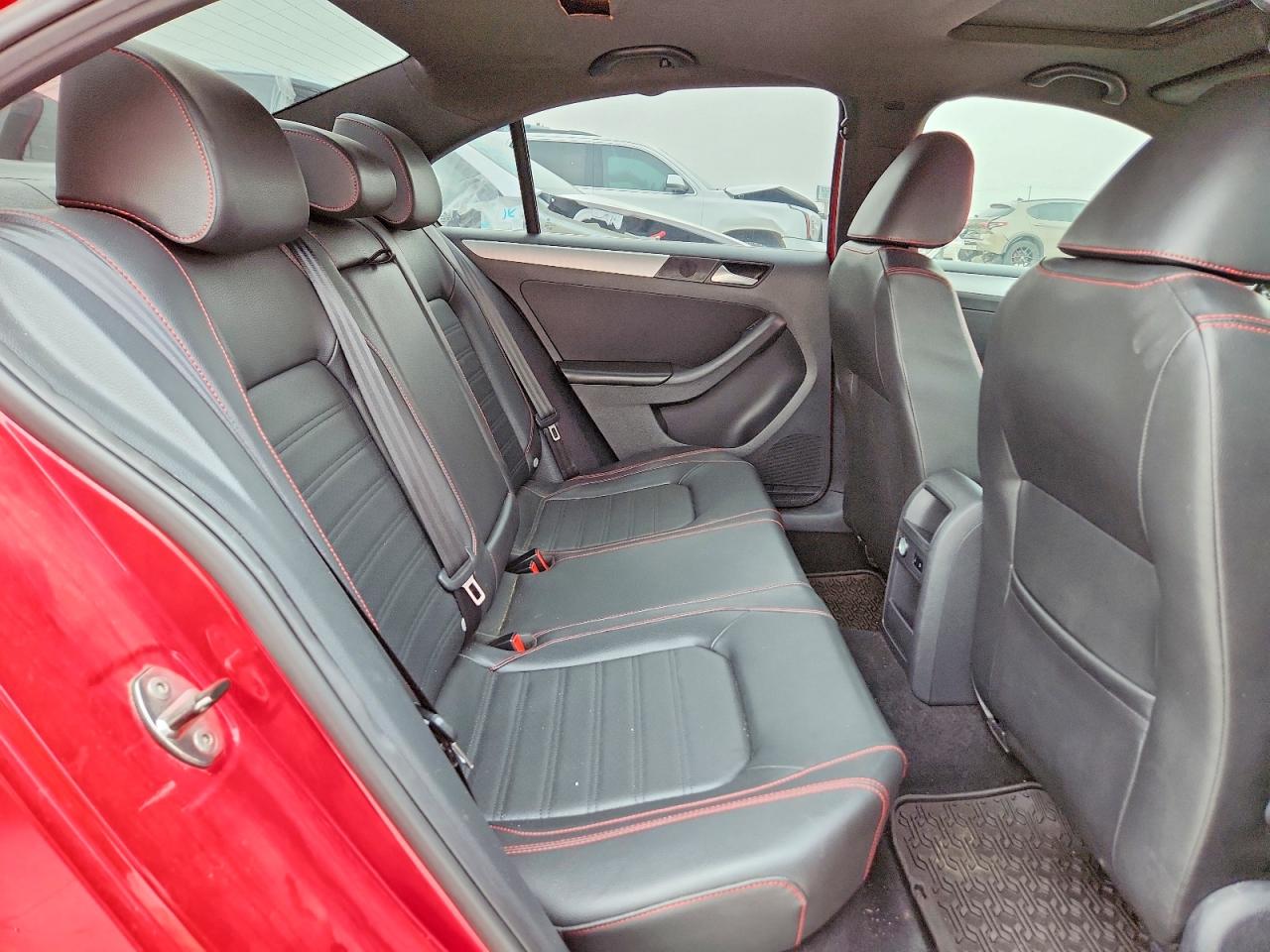 Volkswagen Jetta Gli