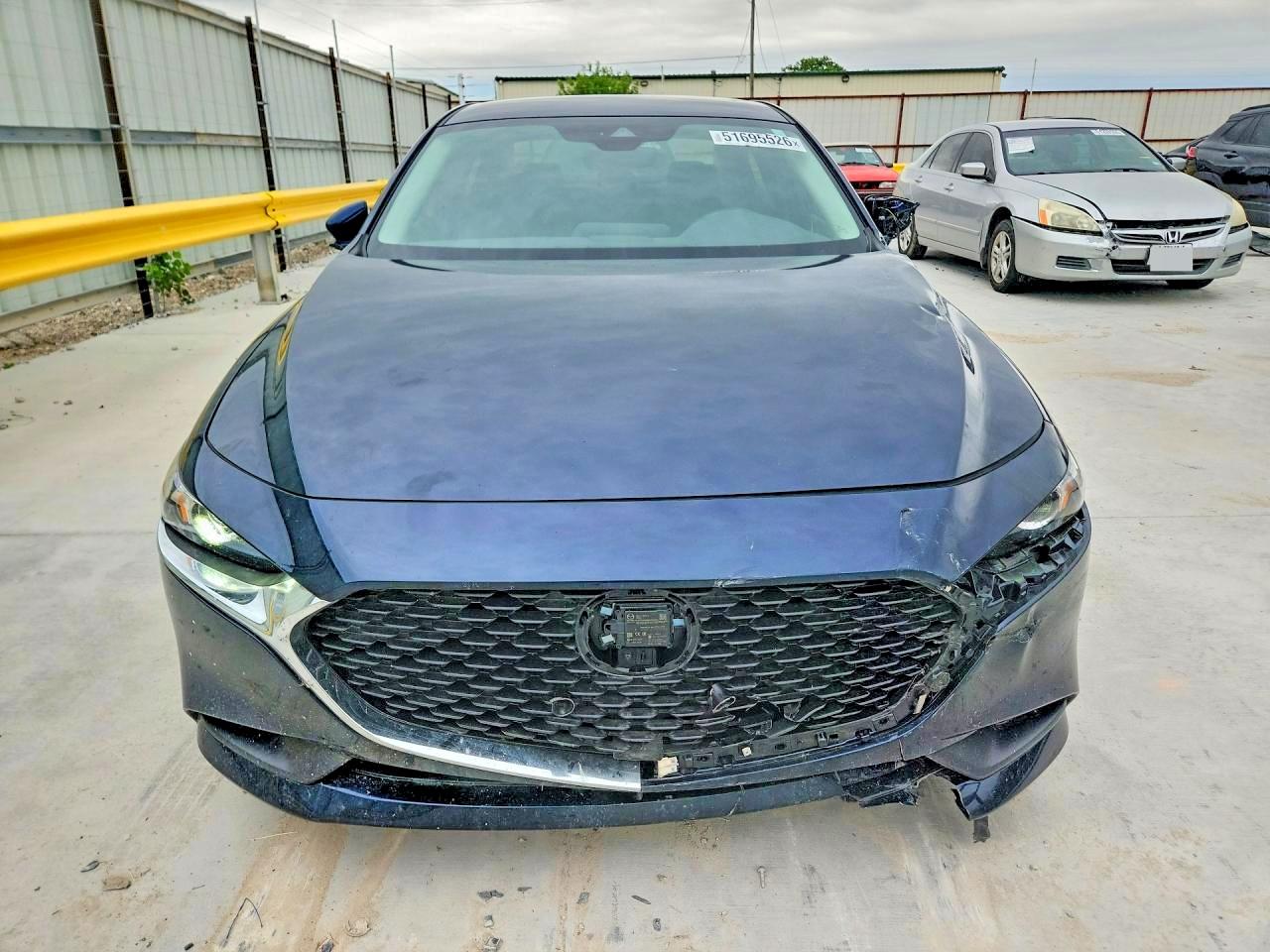 Mazda 3 Select