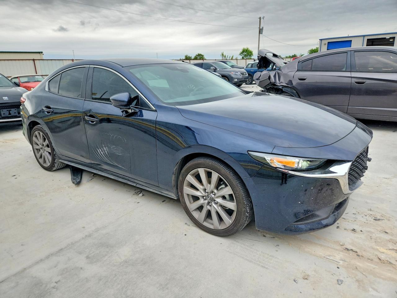 Mazda 3 Select