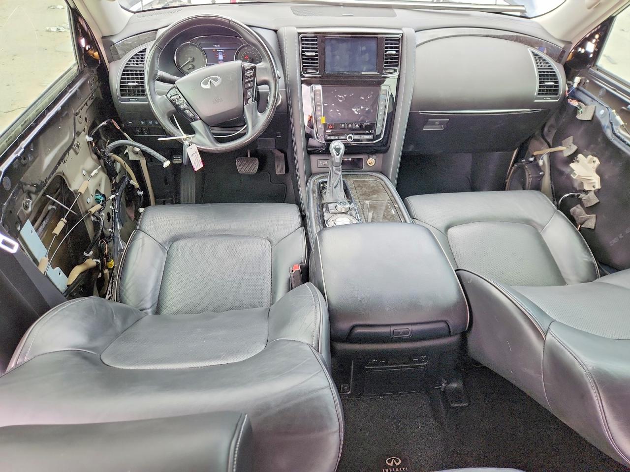 INFINITI Qx Luxe