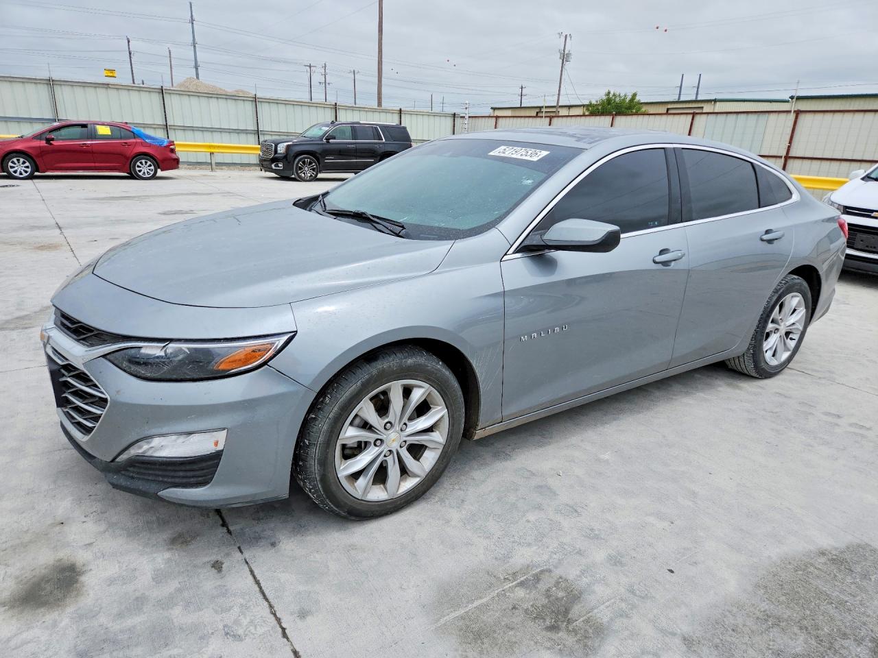 Salvage Chevrolet Malibu Image