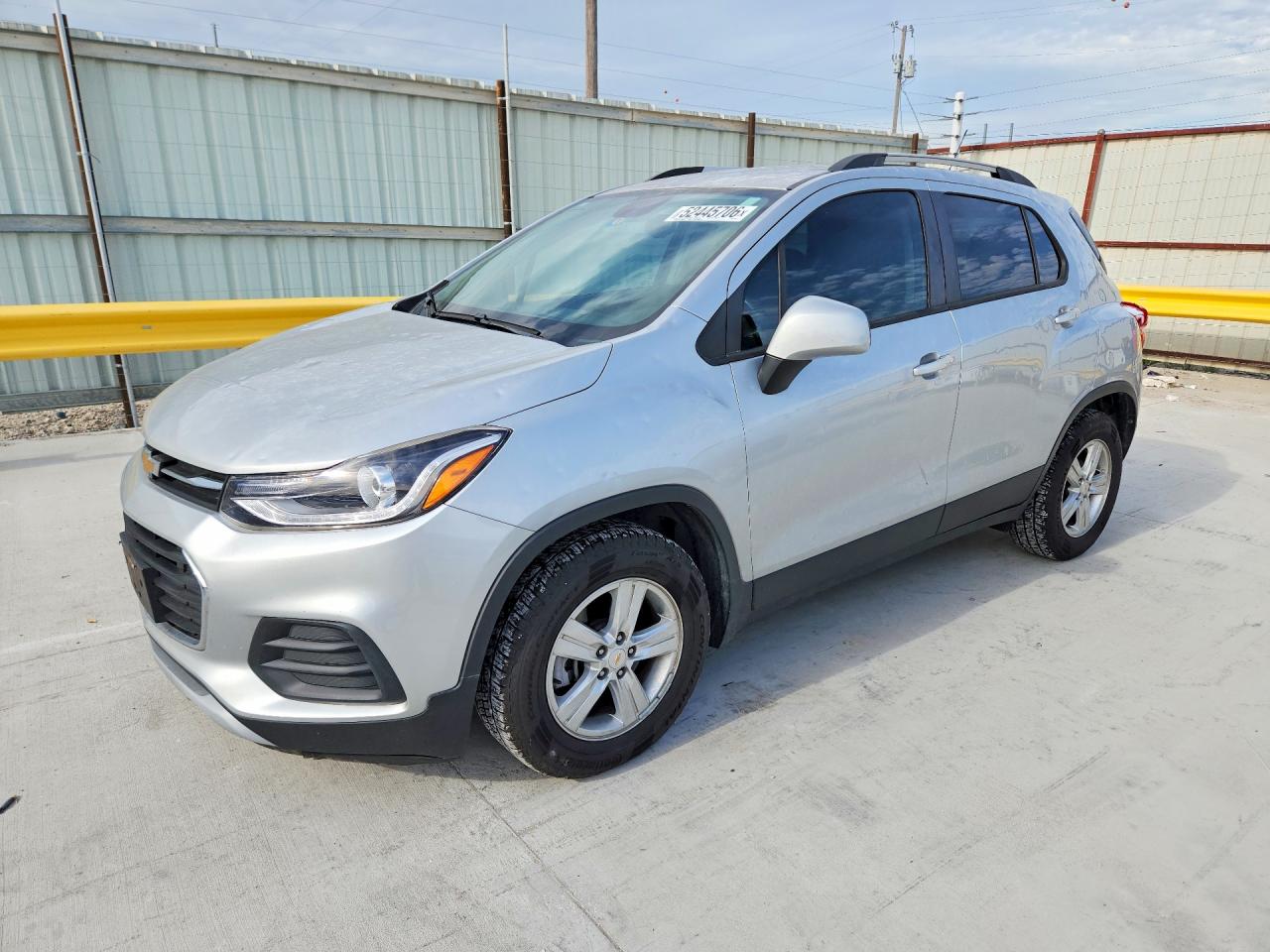 Salvage Chevrolet Trax Image