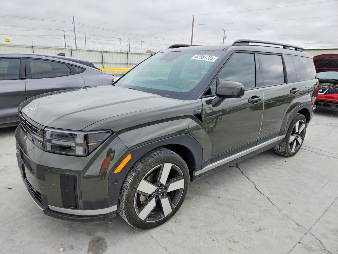Salvage Hyundai SANTA FE Image