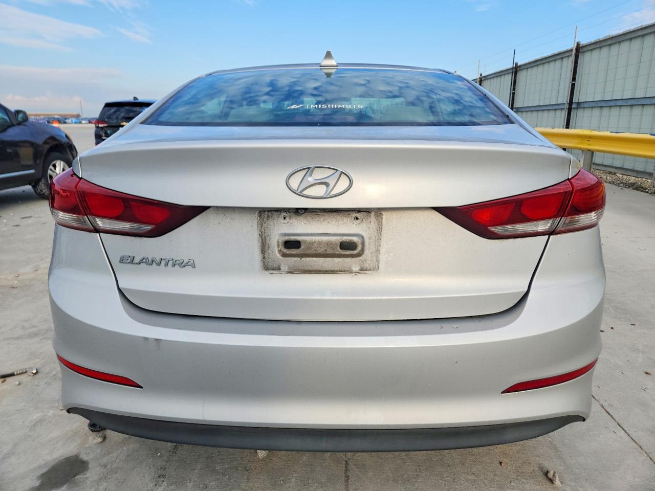 Hyundai ELANTRA Sel