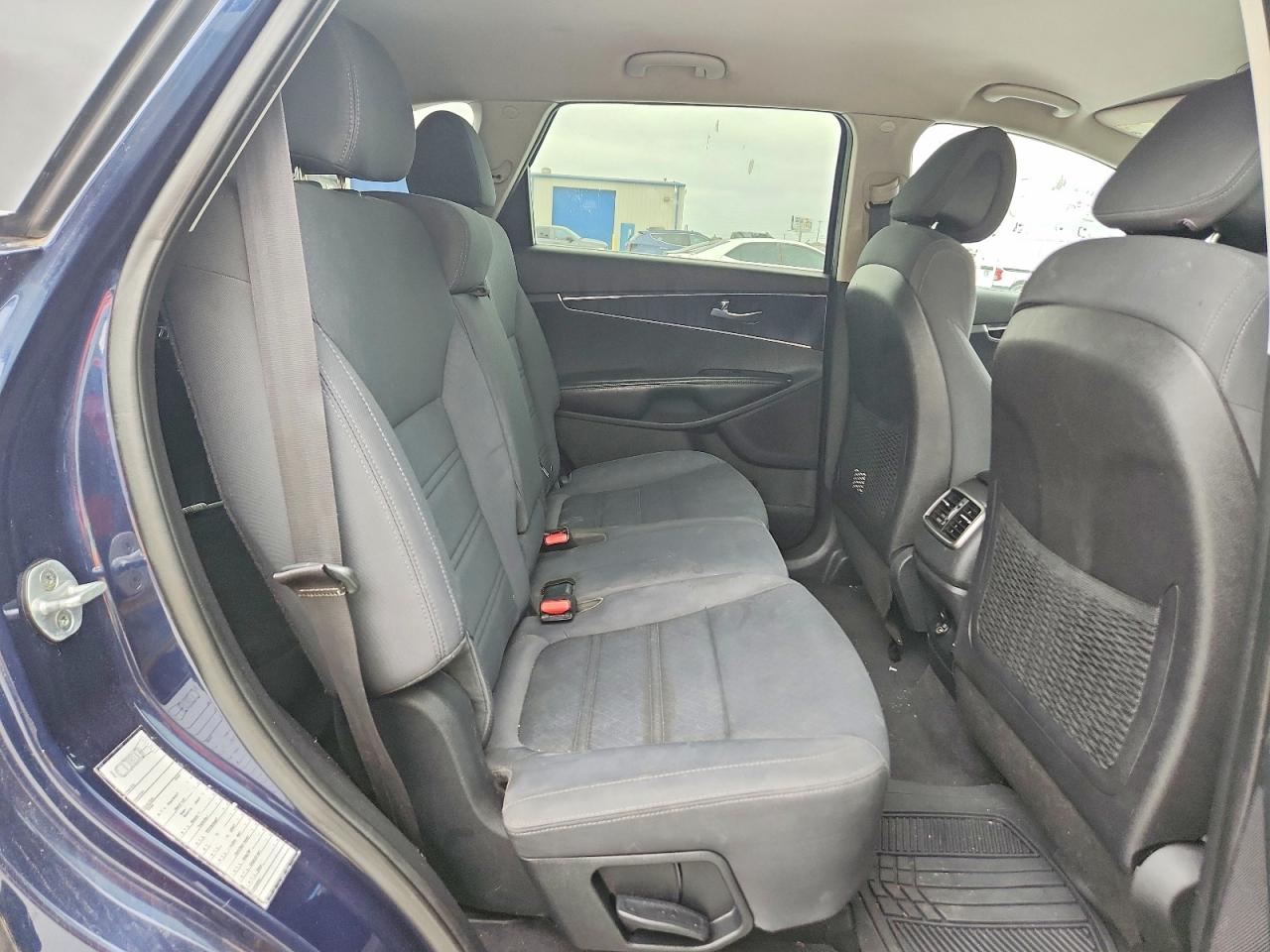 Kia Sorento Lx V6