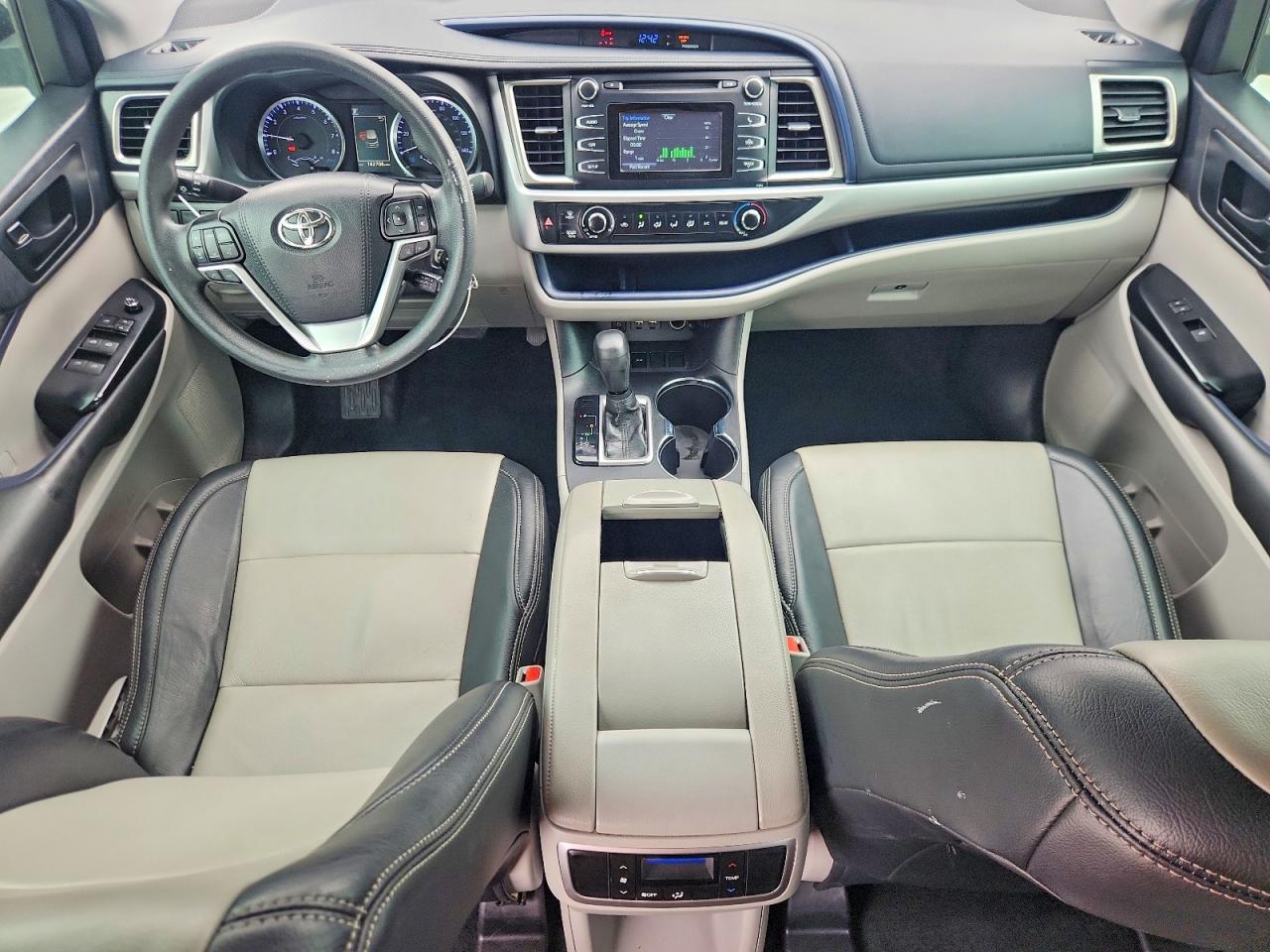 Toyota Highlander Le