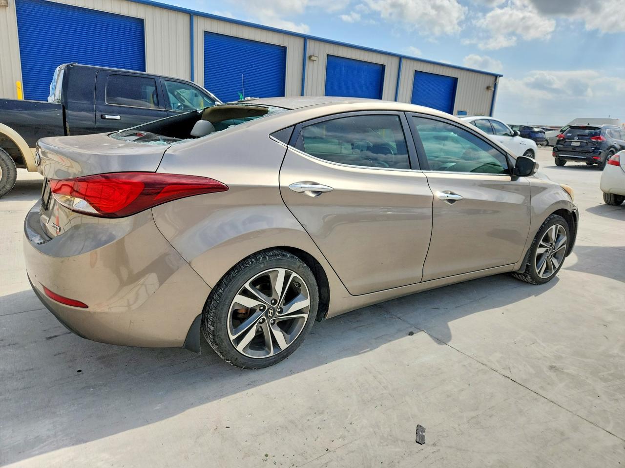 Hyundai ELANTRA Limited