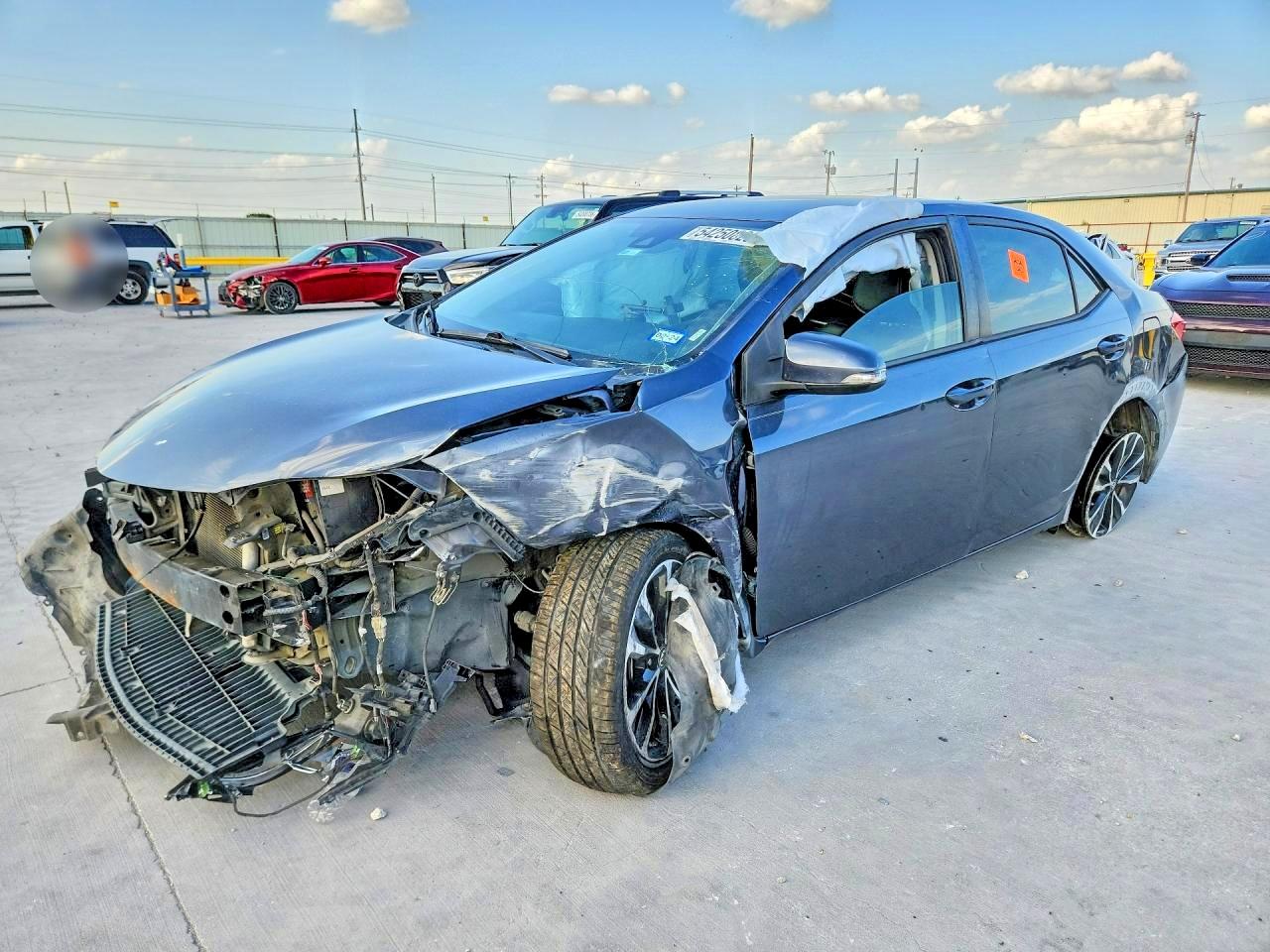 Salvage Toyota Corolla Image