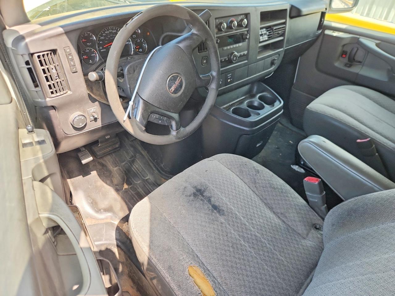 GMC Savana G2500