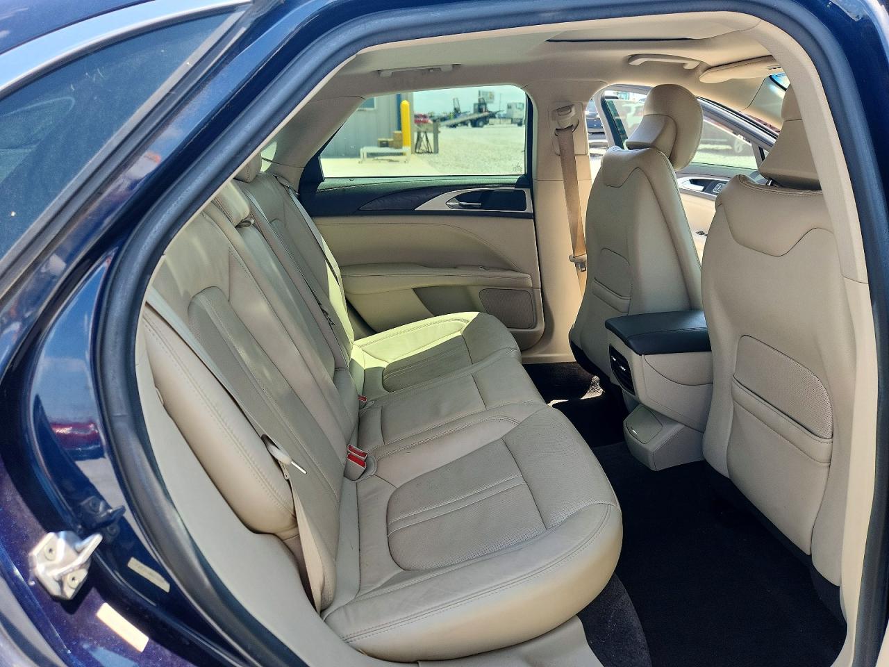 Lincoln MKZ Reserve