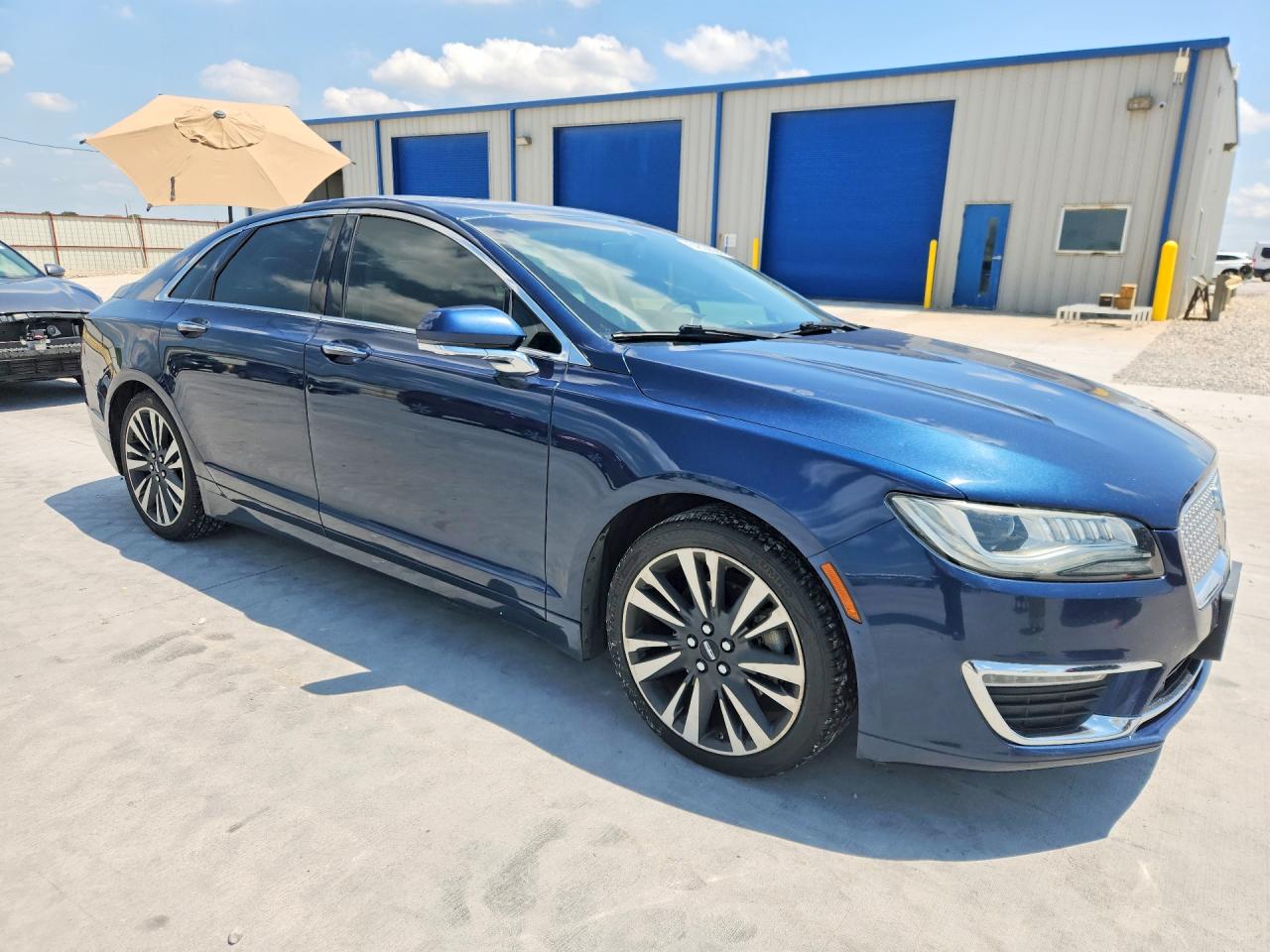Lincoln MKZ Reserve