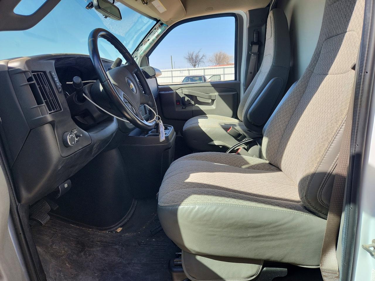 Chevrolet Express Ls