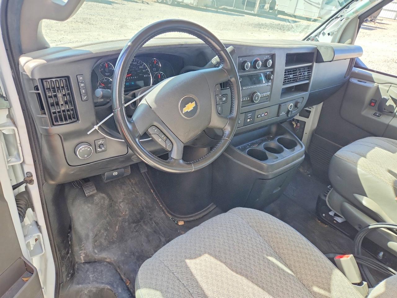 Chevrolet Express Ls