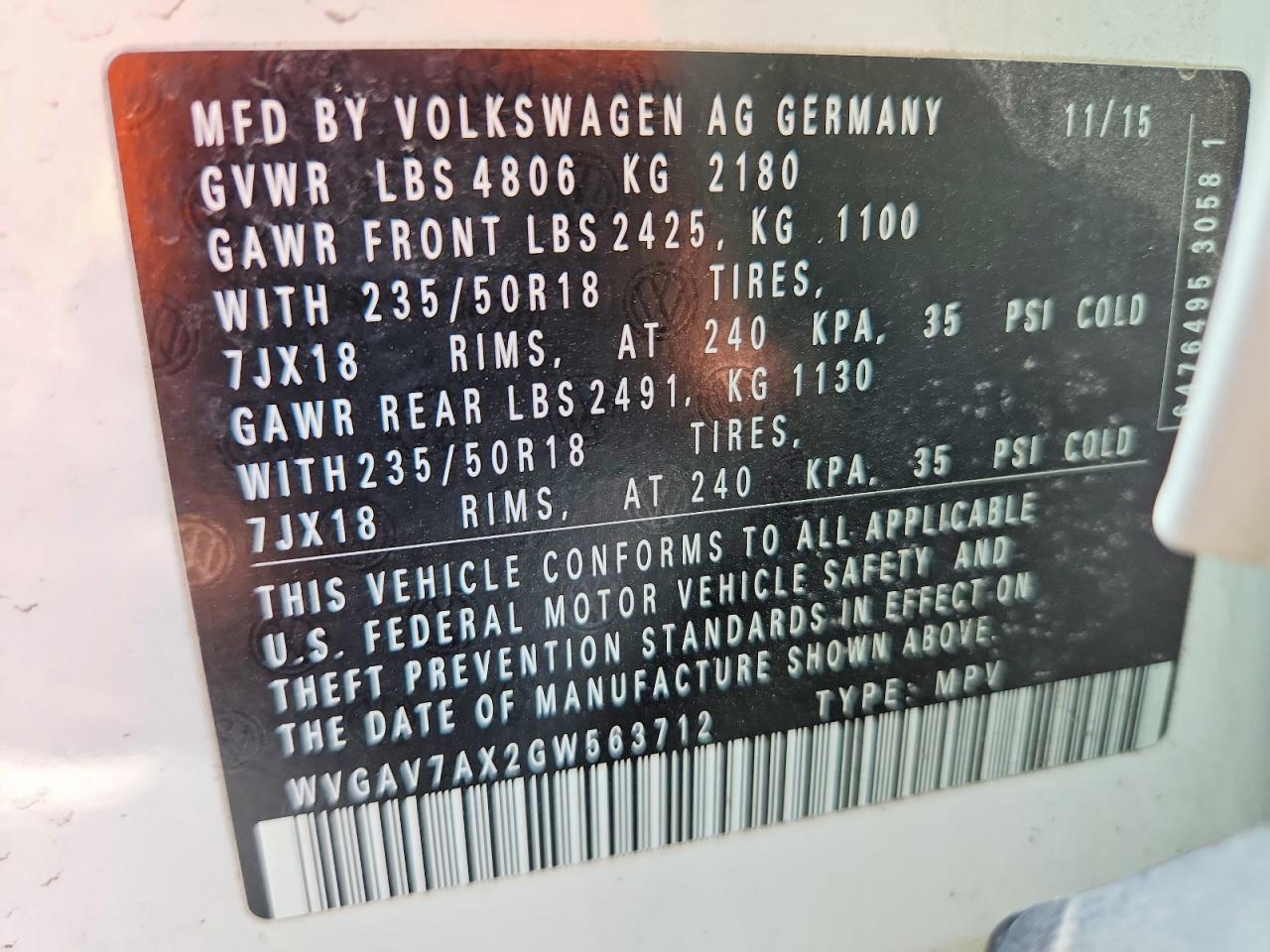 Volkswagen Tiguan S