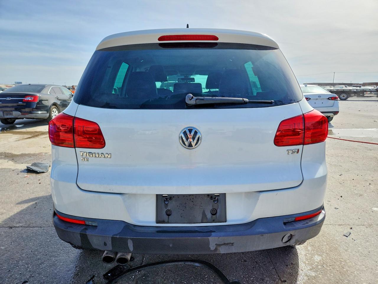 Volkswagen Tiguan S