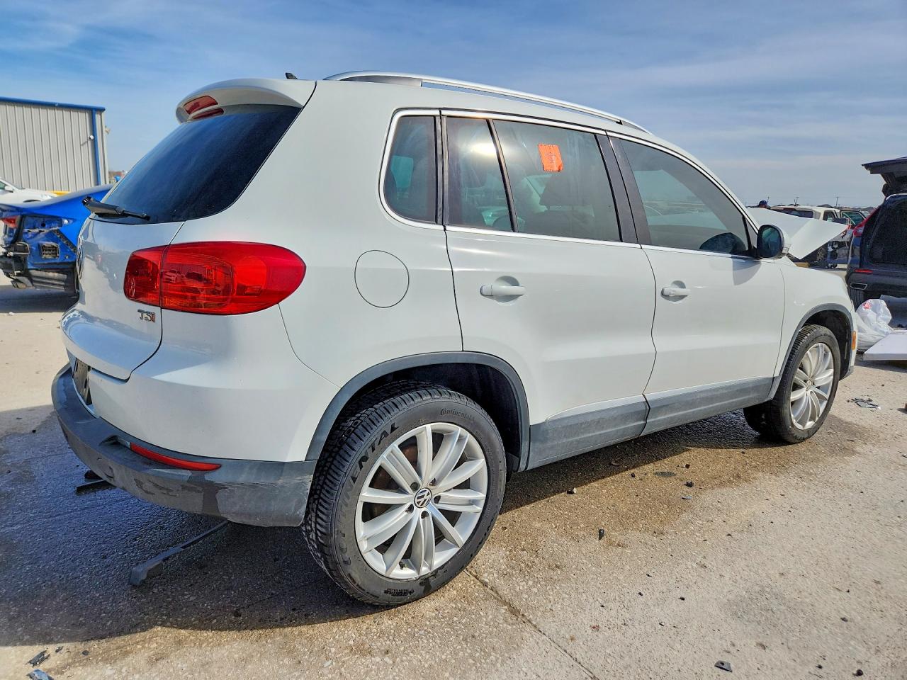 Volkswagen Tiguan S