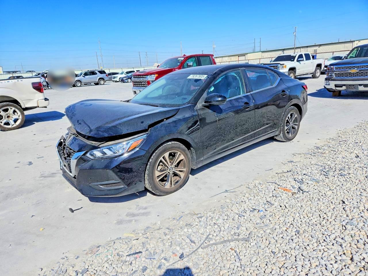 Salvage Nissan Sentra Image
