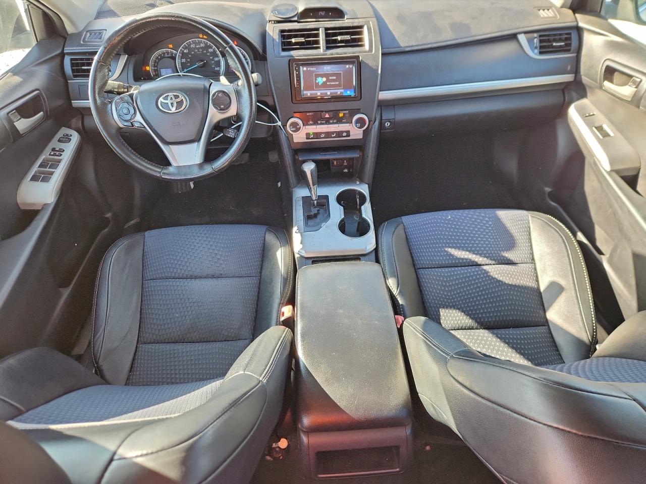 Toyota Camry L