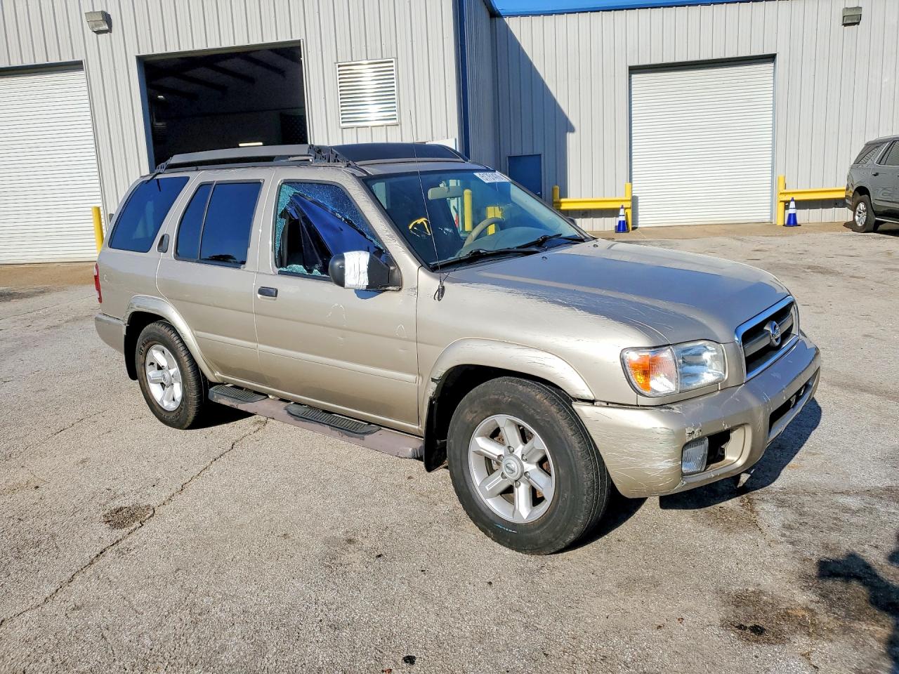 Nissan Pathfinder Se