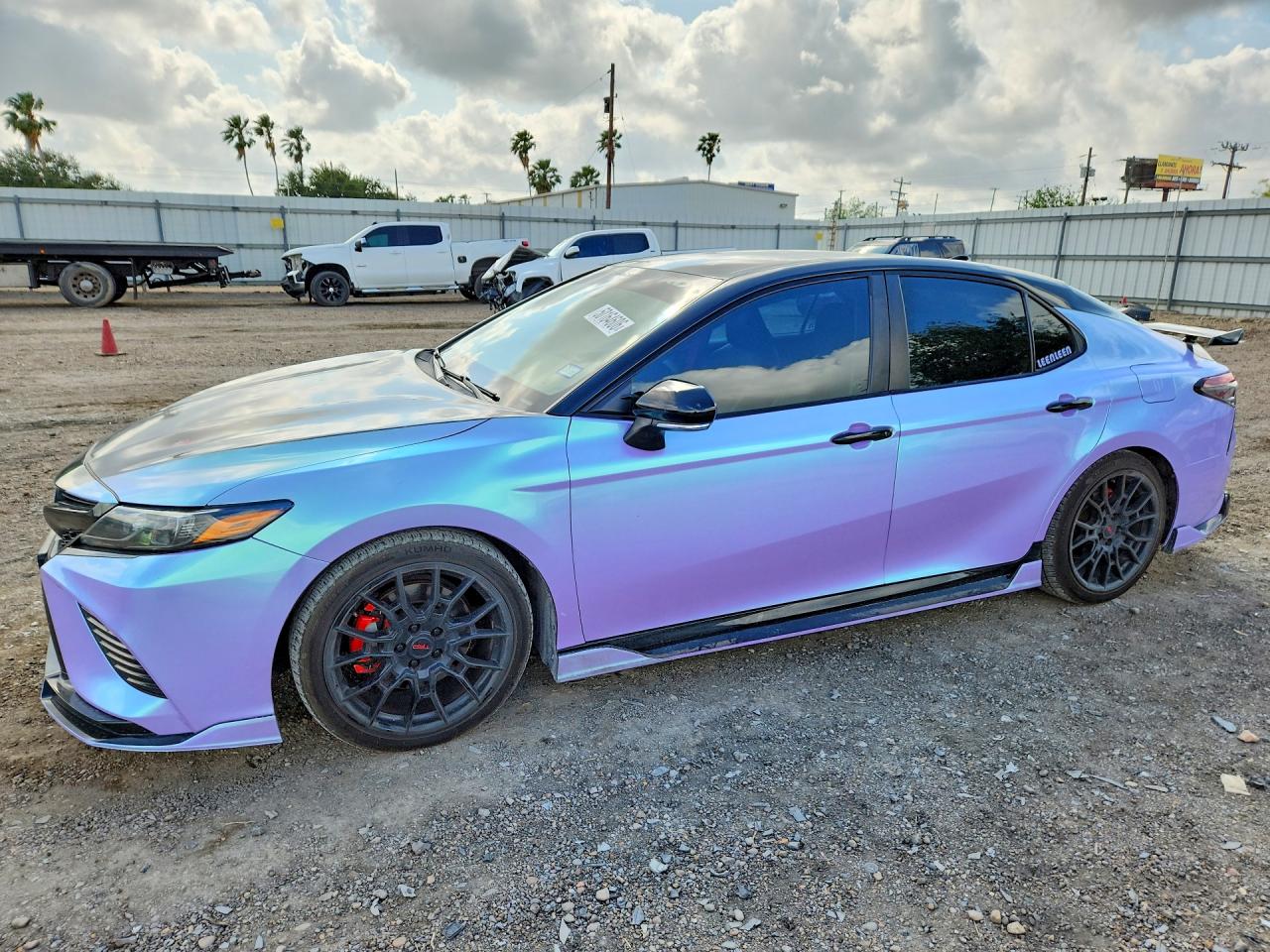 Salvage Toyota Camry Image