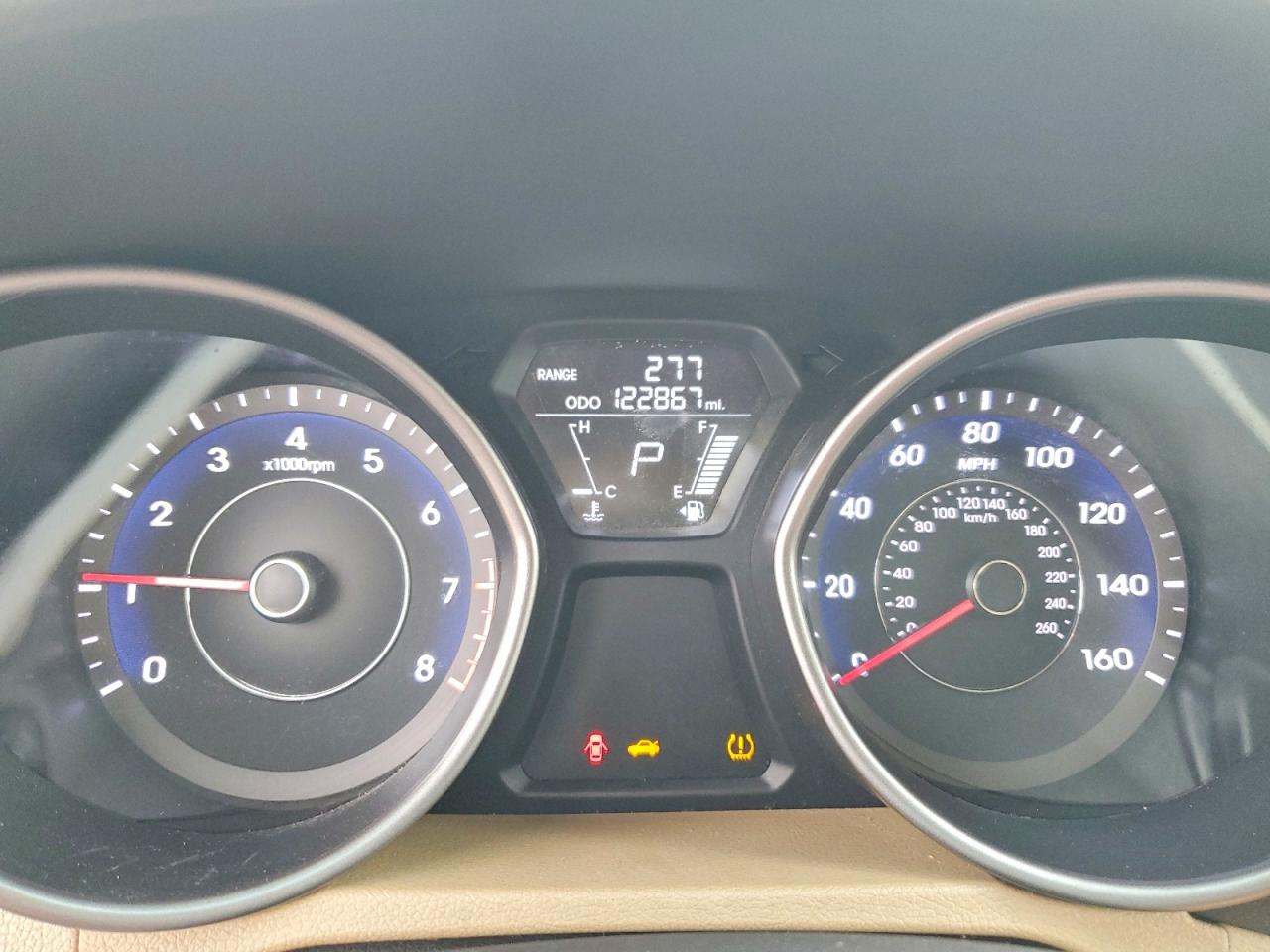Hyundai ELANTRA Gls