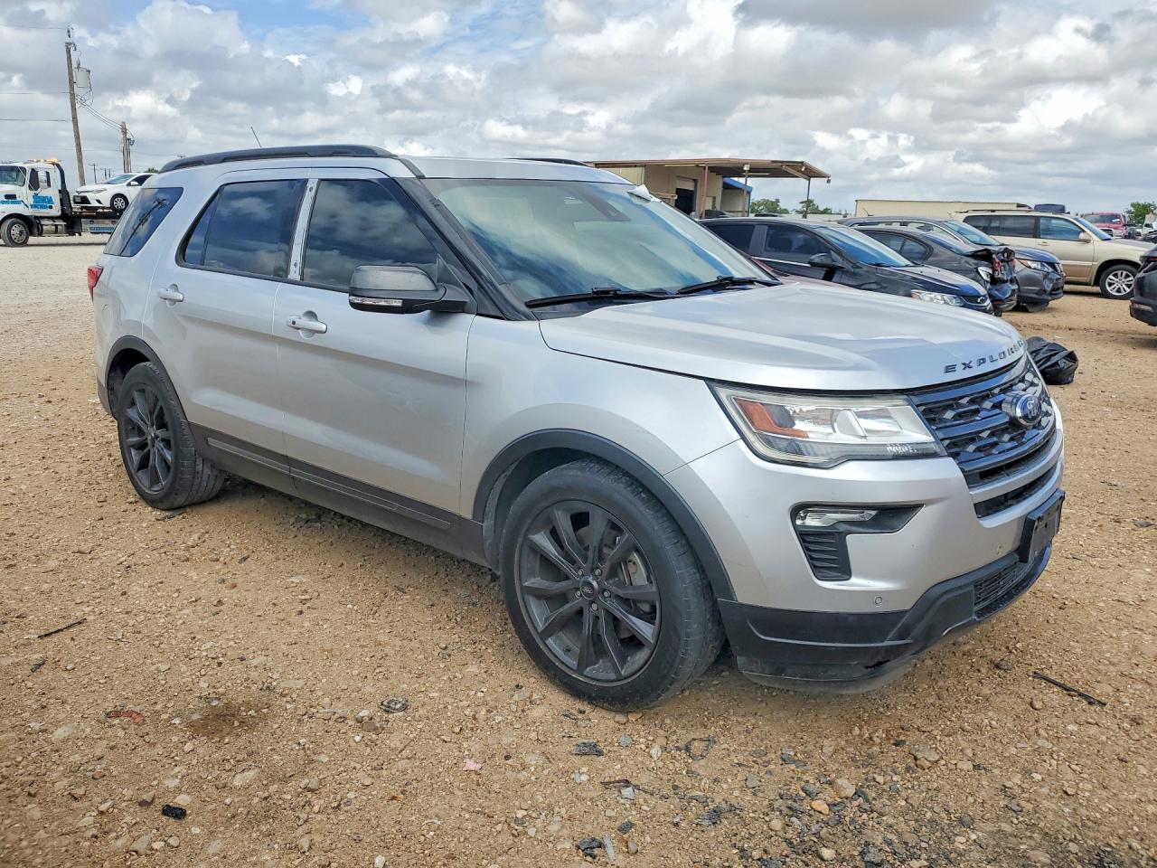 Ford Explorer Xlt