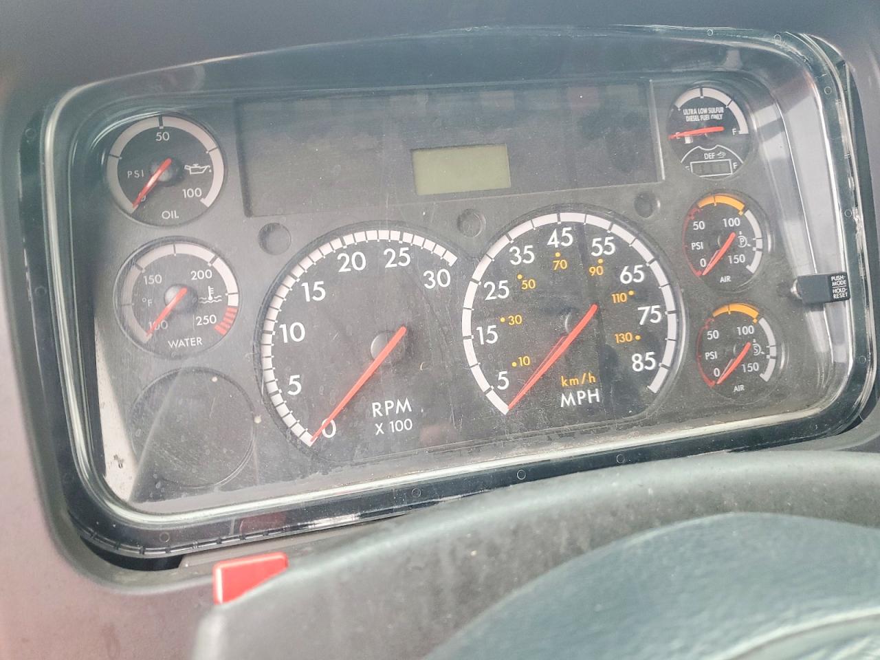 Freightliner M2