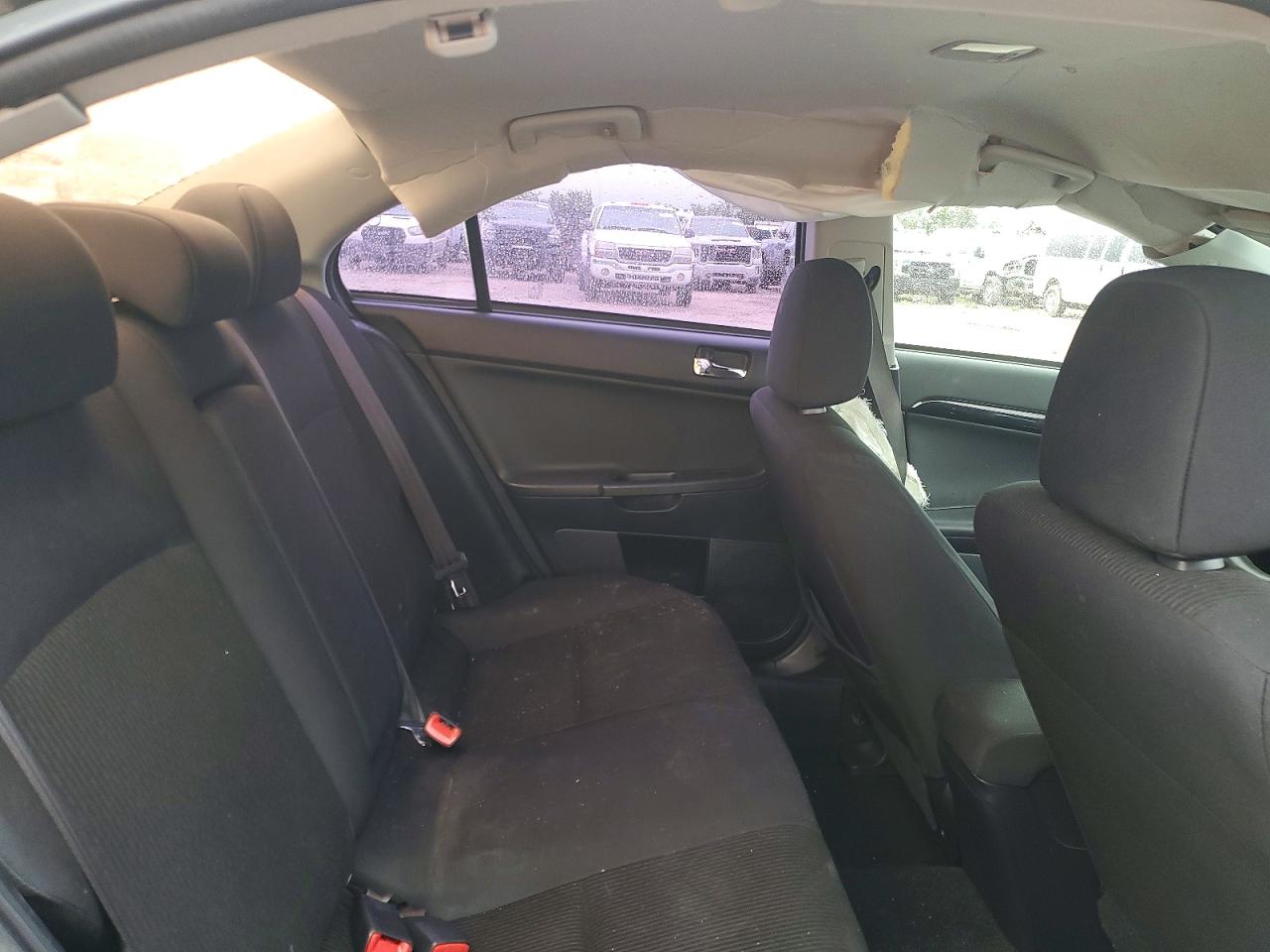 Mitsubishi Lancer Es