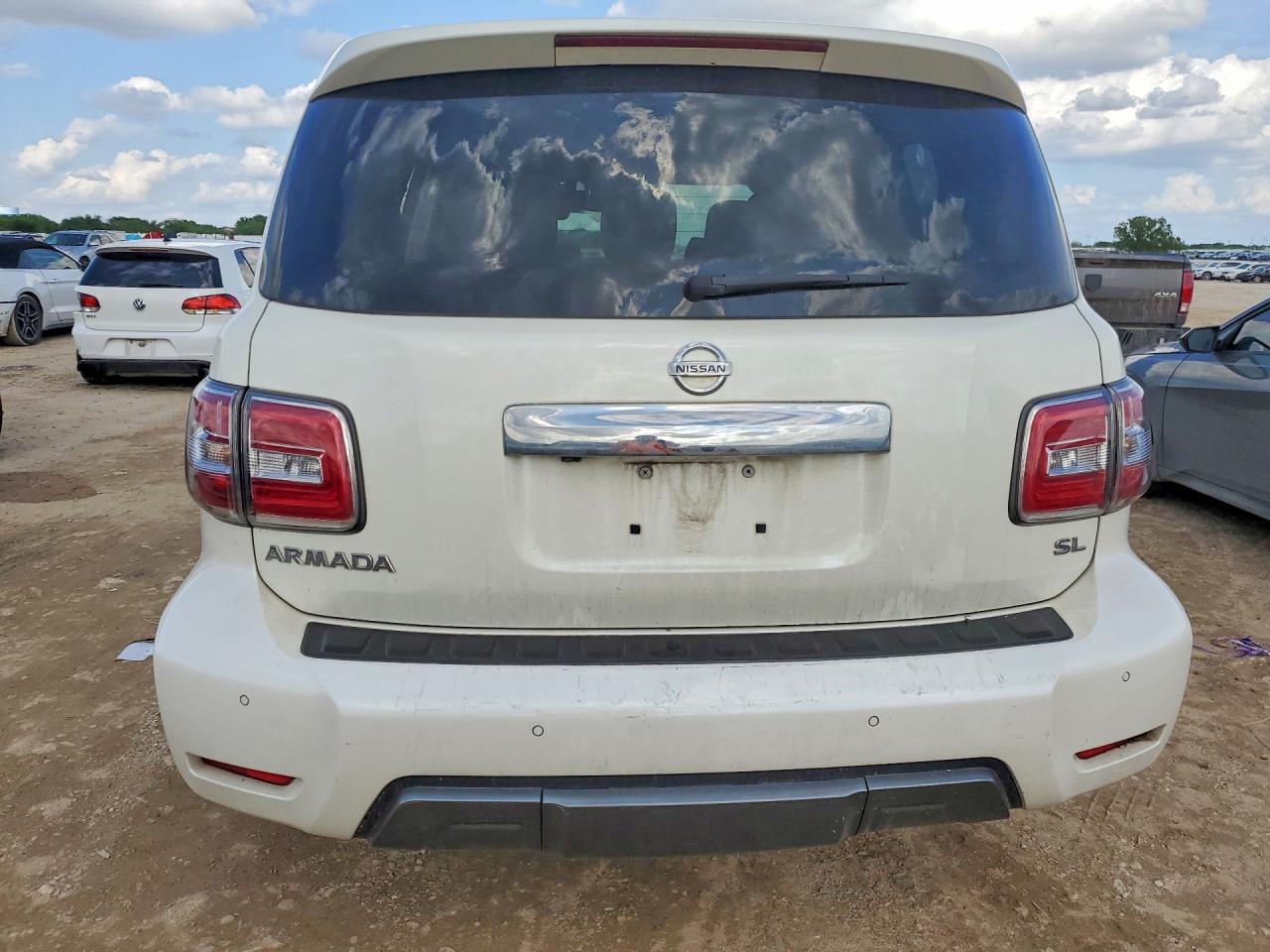 Nissan Armada Sl