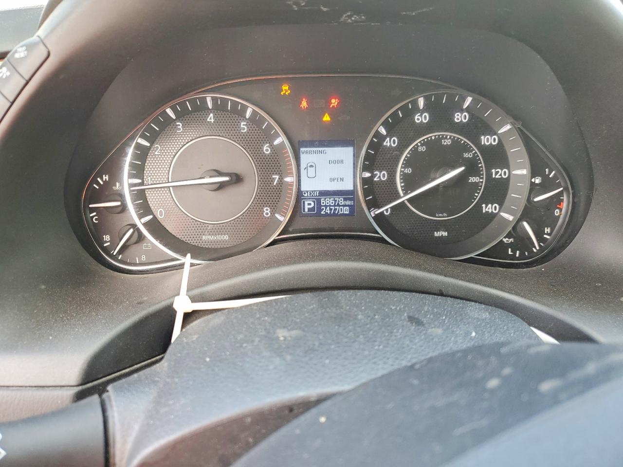 Nissan Armada Sl