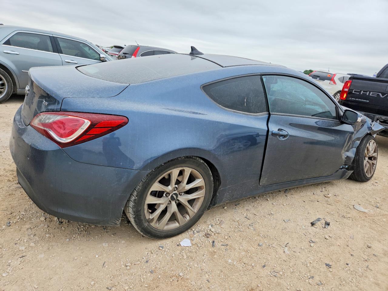 Hyundai Genesis 3.8l